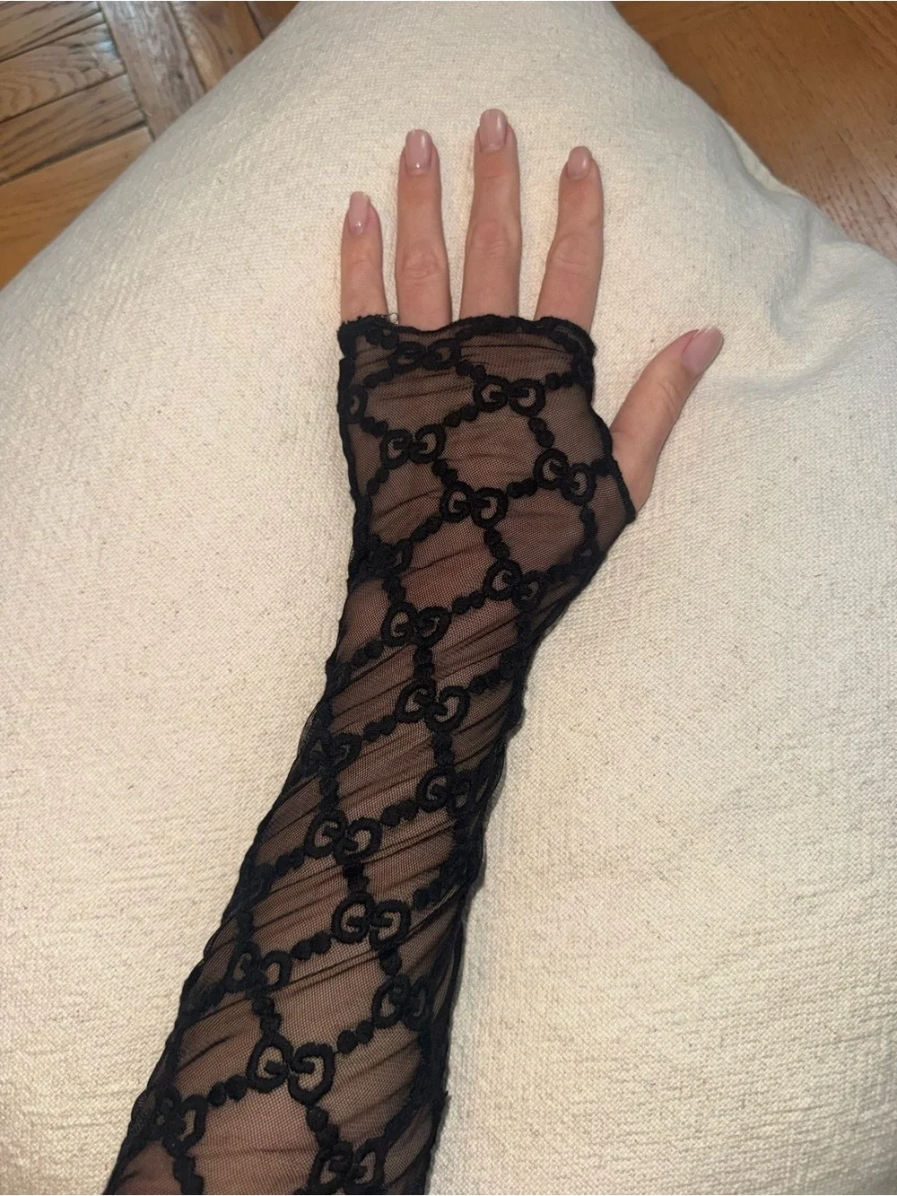 Gucci Black Long-Sleeve Lace Mesh Top - Picture 12 of 12